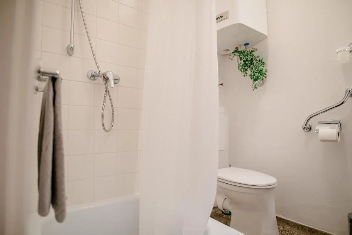Zimmer-Štýrský Hradec Bed & Breakfast